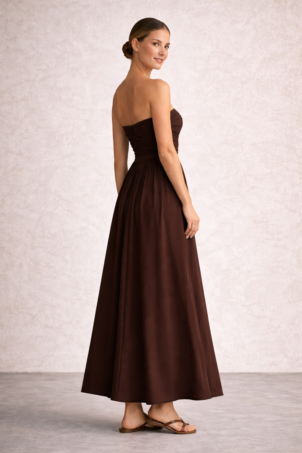 Manuela | Vestido Bandeau Chocolate