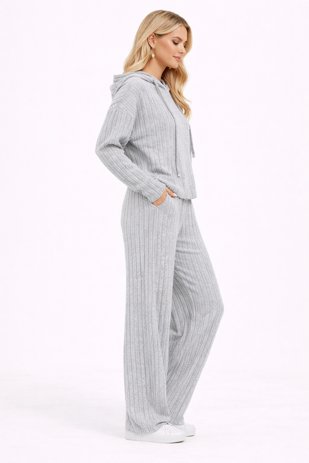 Lucia-Conjuntos de Chándal