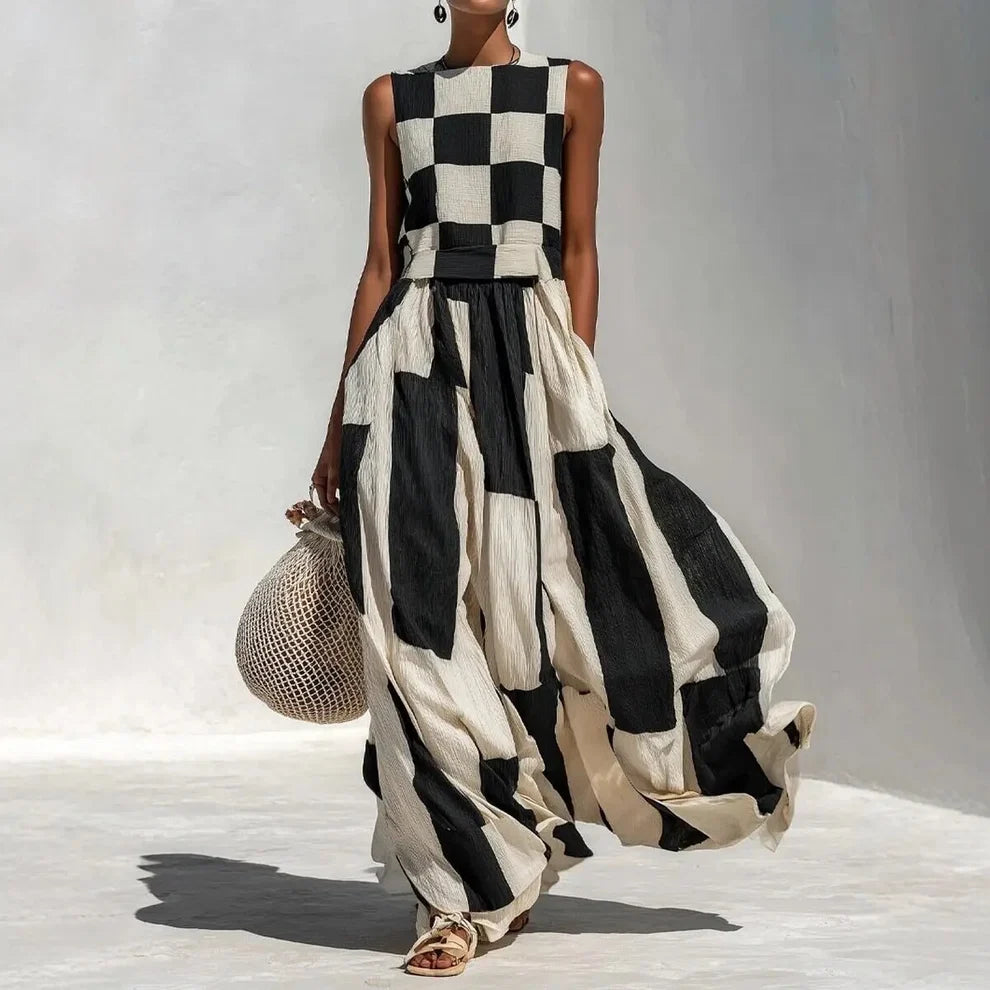 Noa | Vestido Maxi Geométrico en Blanco y Negro